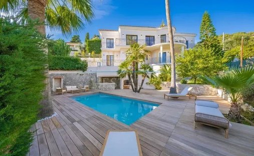 Villa à Village-Cros de Caste-Coupiere-Mont Gros, Roquebrune-Cap-Martin, France 1