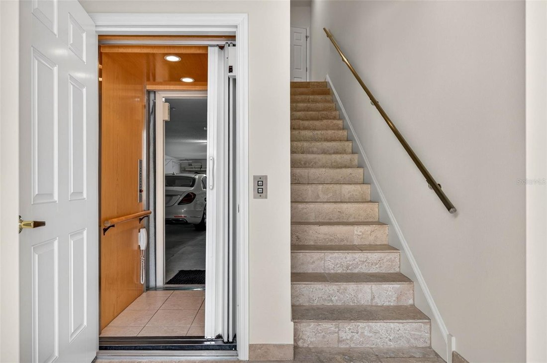 Townhouse in St. Pete Beach, Florida, United States 4 - 18934366