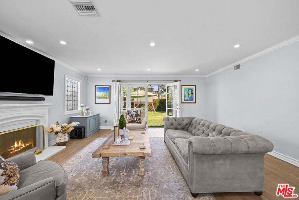 House in Los Angeles, California, United States 4 - 18933774