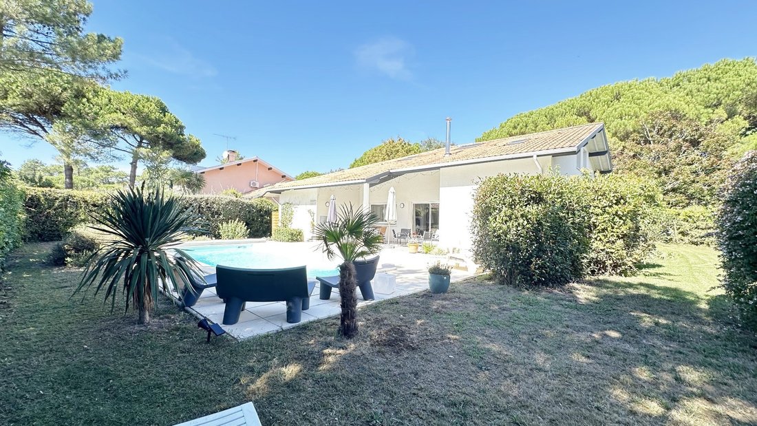 Villa in La Plage, Capbreton, France 2 - 18391577