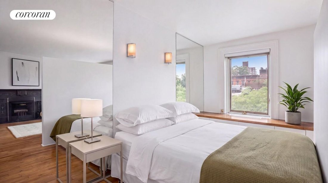 Co Op in New York, New York, United States 3 - 18932988