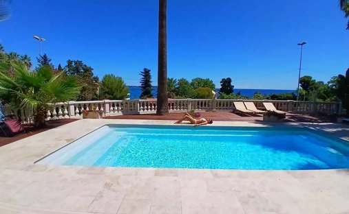 Villa in Brusquet-Retenaou-Devens, Vallauris, France 1