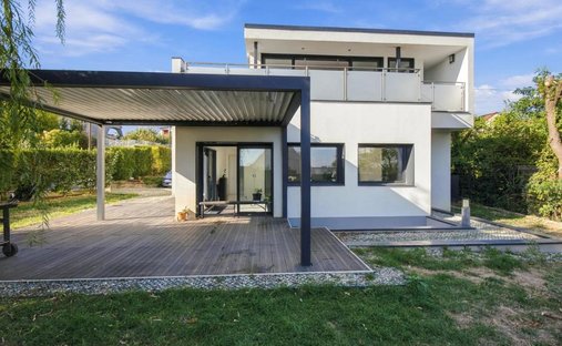 House in Vitry-sur-Seine, Ile-de-France, France 1