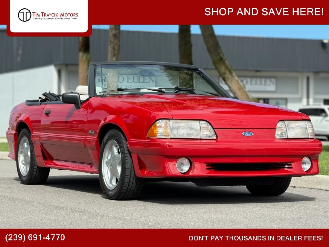 Cabriolet in Fort Myers, FL, United States 1 - 18932564