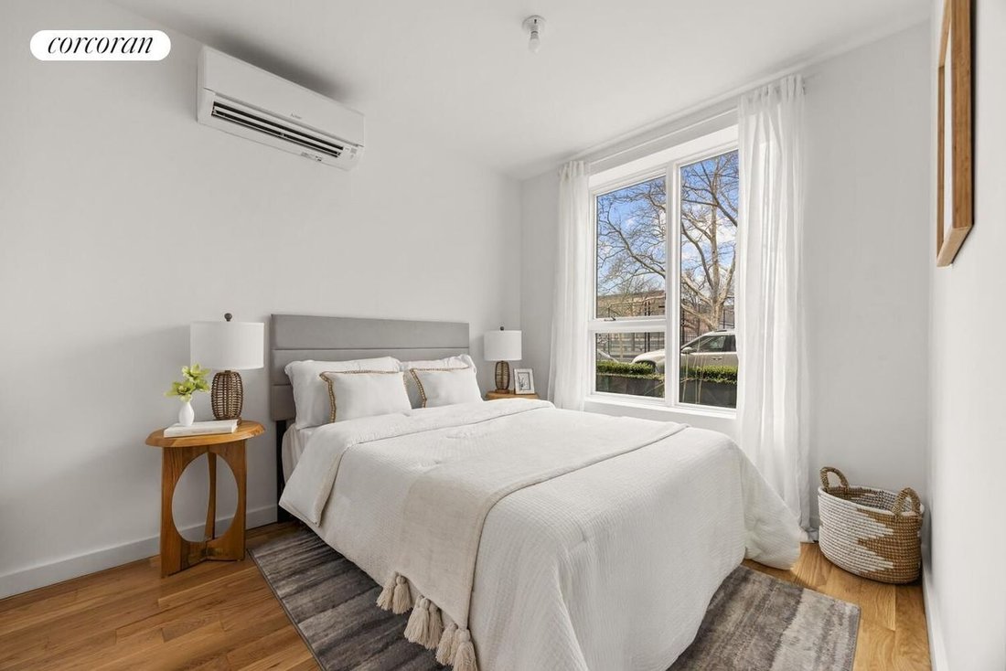 Condo in New York, New York, United States 5 - 18932767