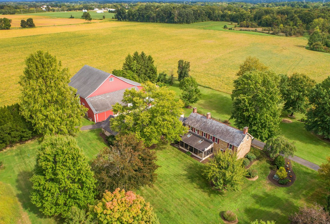 House in Furlong, Pennsylvania, United States 1 - 18933201