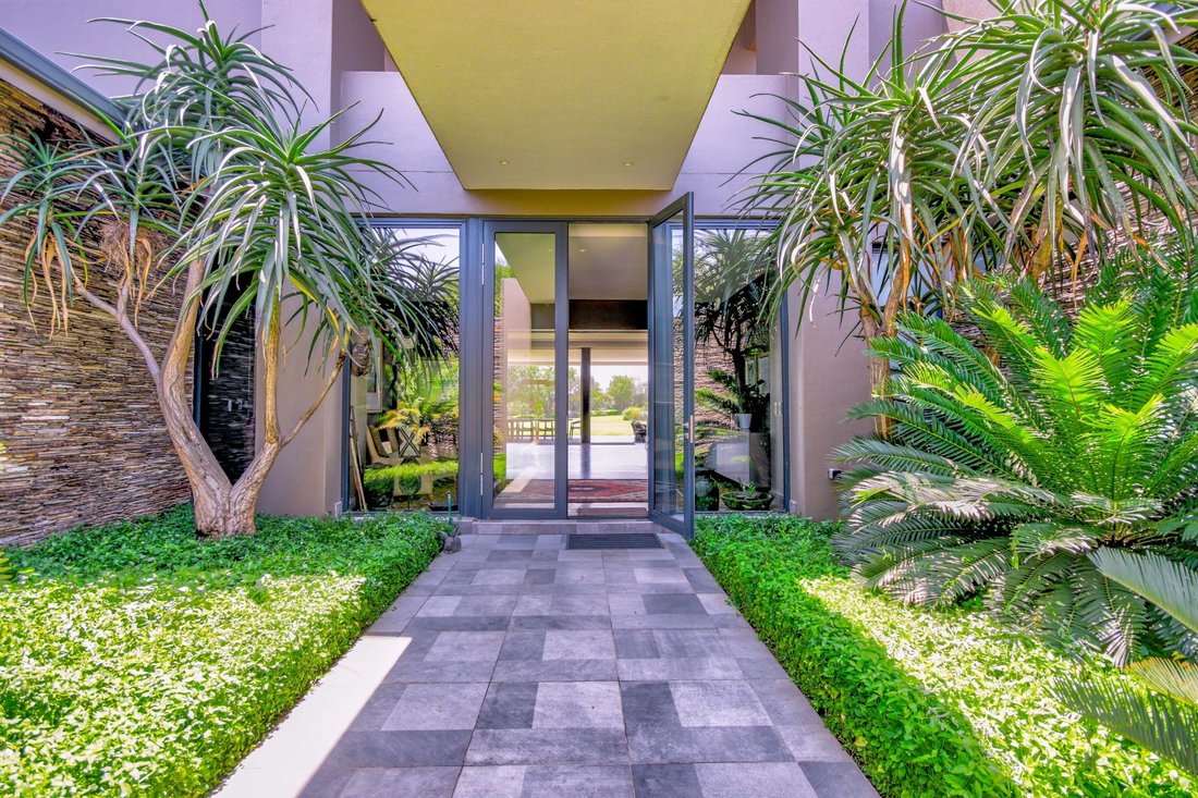 House in Johannesburg, Gauteng, South Africa 3 - 15853808