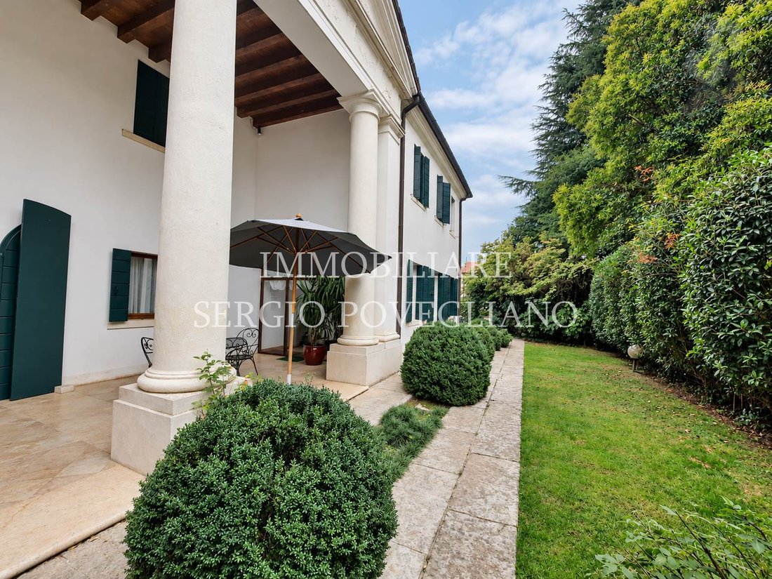 Villa in Saint Pelayo, Treviso, Italy 4 - 18935299