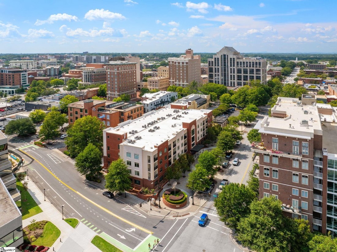 Condo in Greenville, South Carolina, United States 4 - 18933787