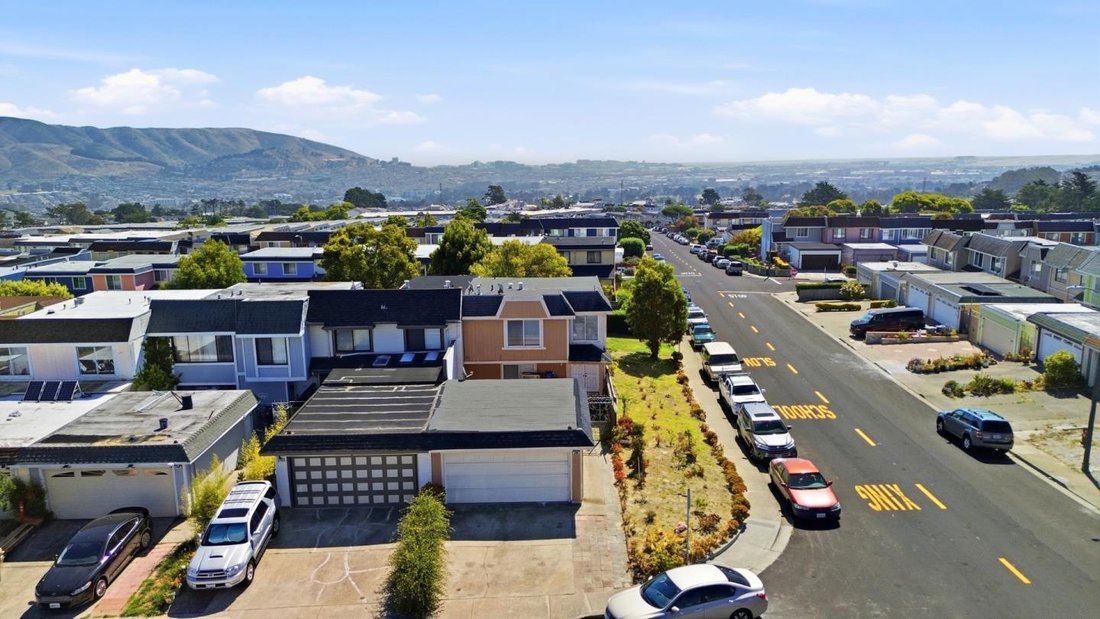 House in South San Francisco, California, United States 2 - 18933874