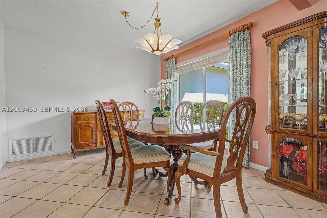 House in Miami, Florida, United States 5 - 18934307