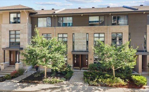 Townhouse in Ottawa, Ontario, Canada 1