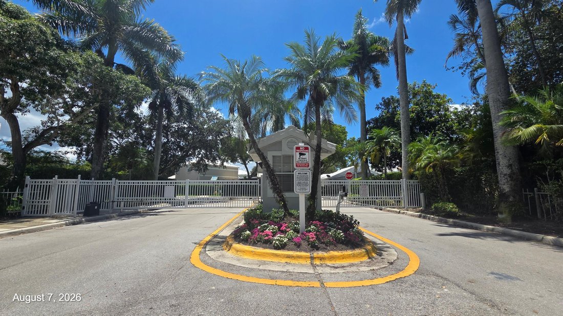 House in Davie, Florida, United States 4 - 18933485