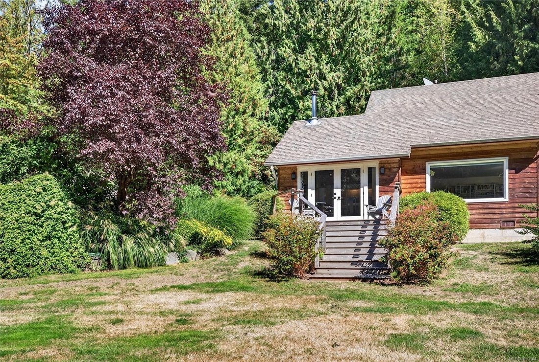 House in Saltspring Island, British Columbia, Canada 3 - 18936355
