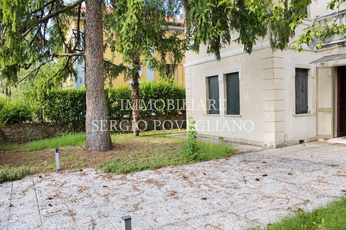 Villa in Passeggi - Ospedale San Camillo, Treviso, Italy 4 - 18935311