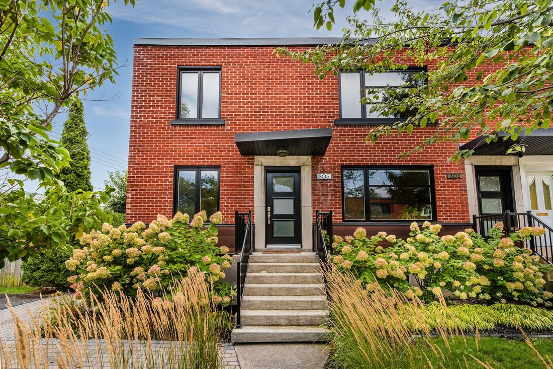 House in Longueuil, Quebec, Canada 1 - 18935361