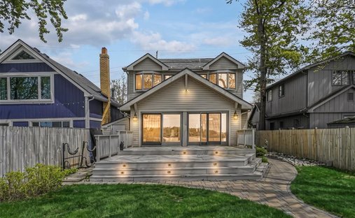 House in Commerce Charter Township, Michigan, United States 1