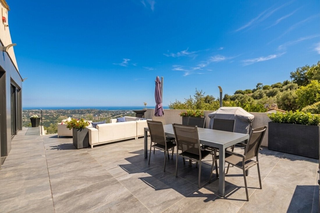 Villa in Gattières, Provence-Alpes-Côte d'Azur, France 2 - 18935428