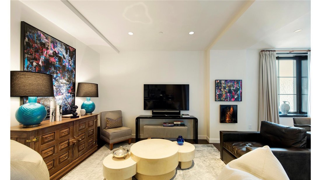 Condo in New York, New York, United States 2 - 18935006