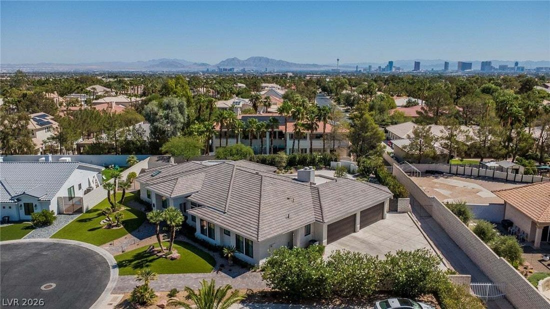 House in Las Vegas, Nevada, United States 4 - 18933842