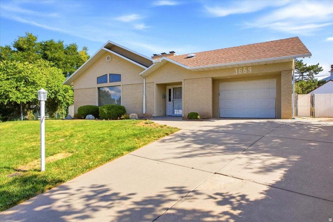 House in Salt Lake City, Utah, United States 2 - 18934069