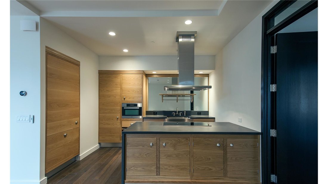 Condo in New York, New York, United States 4 - 18935006