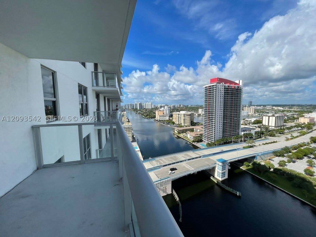 Condo in Hollywood, Florida, United States 2 - 18934309