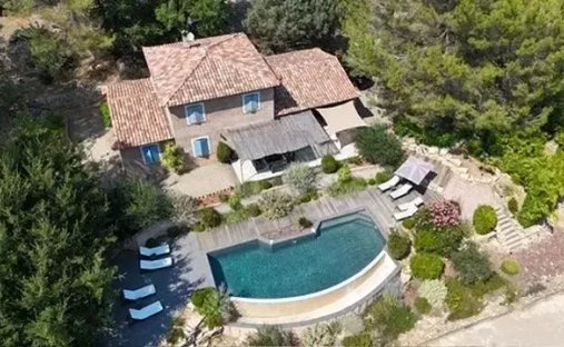 Villa in Carcès, Provence-Alpes-Côte d'Azur, France 1