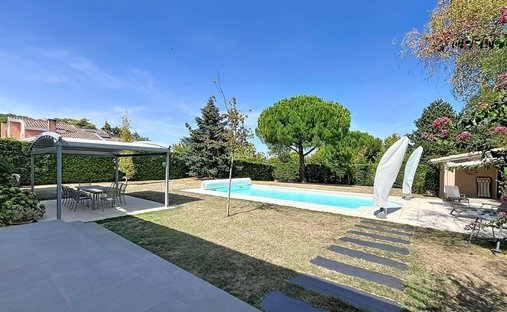 House in Saint Clair-Coteaux, Balma, France 1