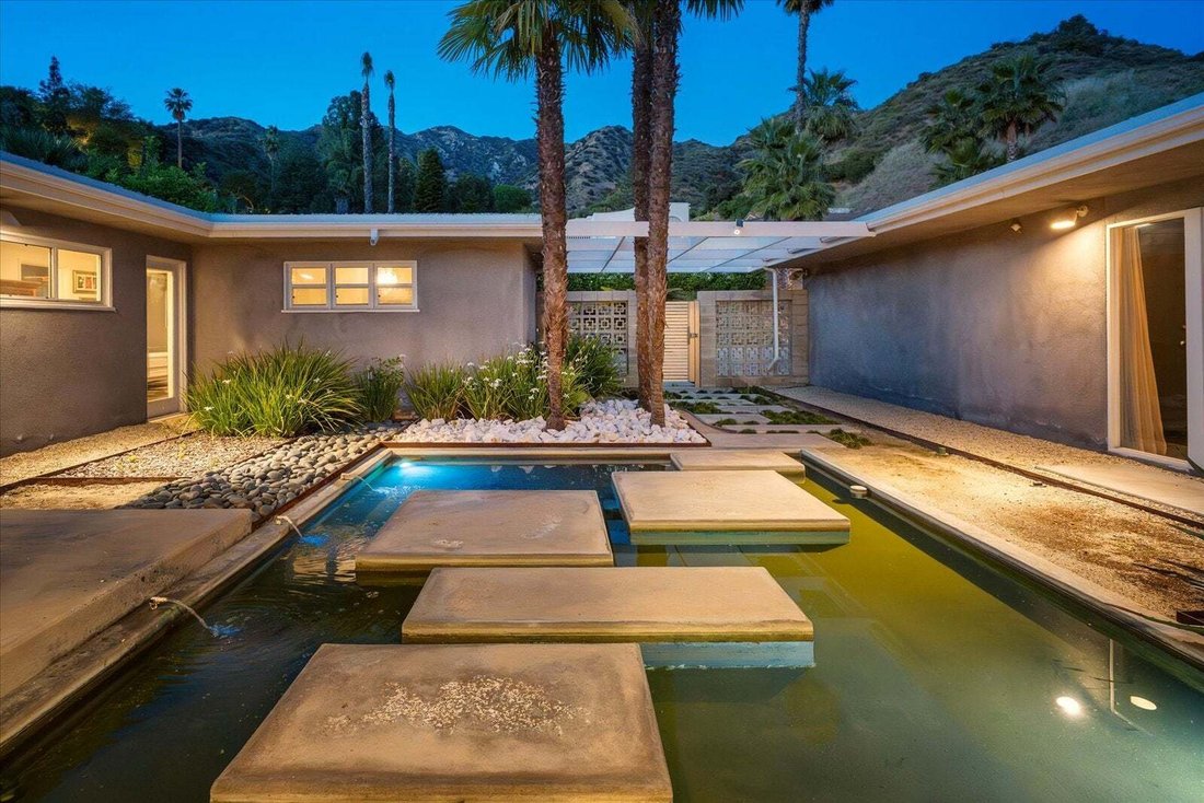 House in Glendale, California, United States 4 - 18934942