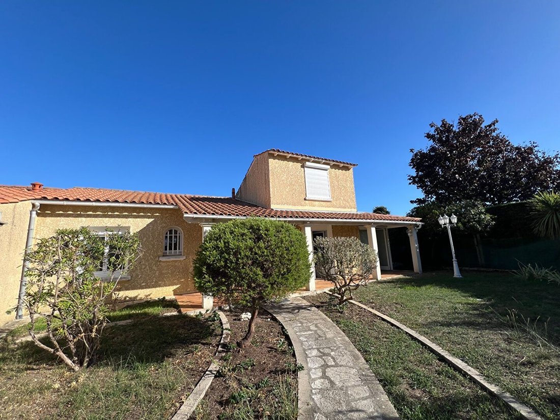 House in Fouras, Nouvelle-Aquitaine, France 2 - 18931978