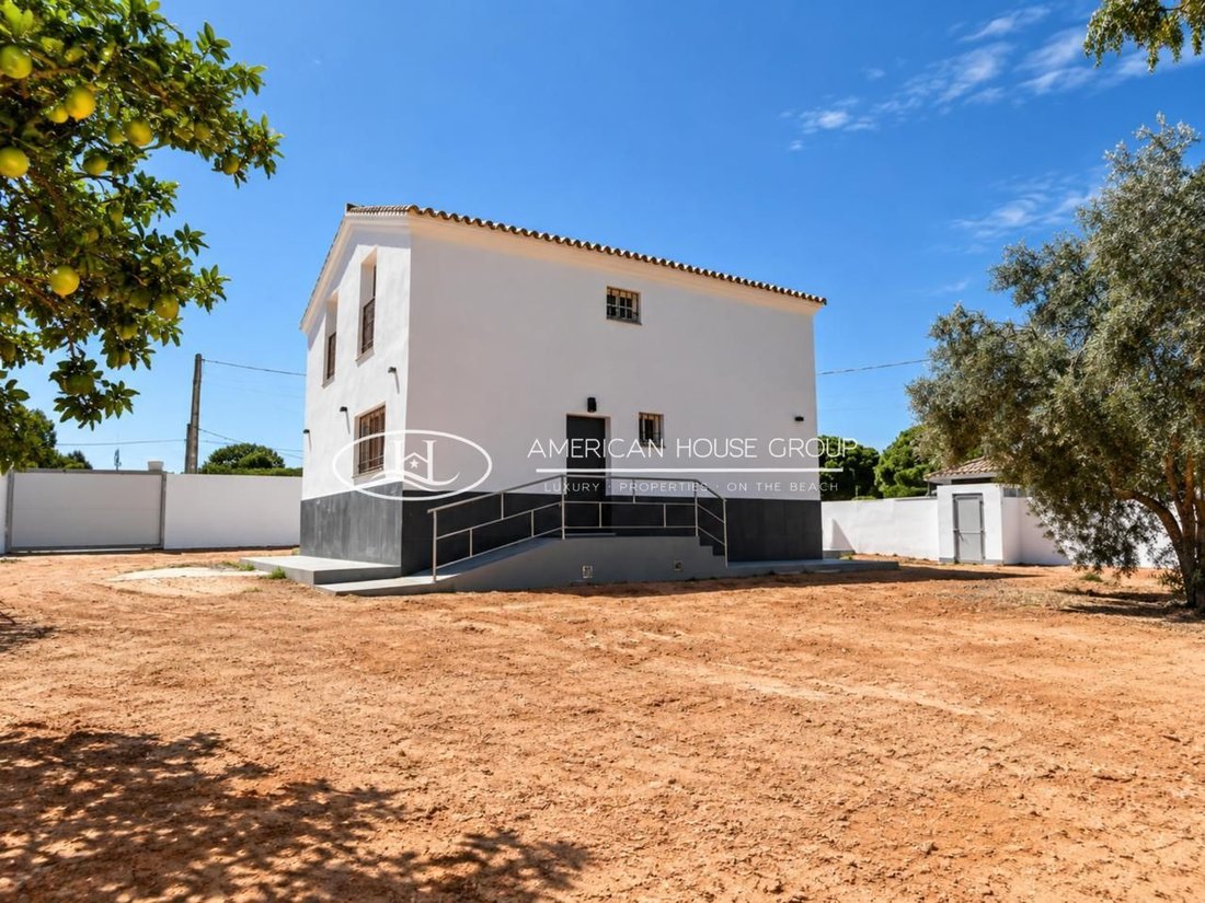 Chalet in Chiclana de la Frontera, Andalusia, Spain 5 - 18933873