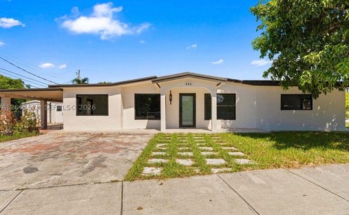 House in Hialeah, Florida, United States 1