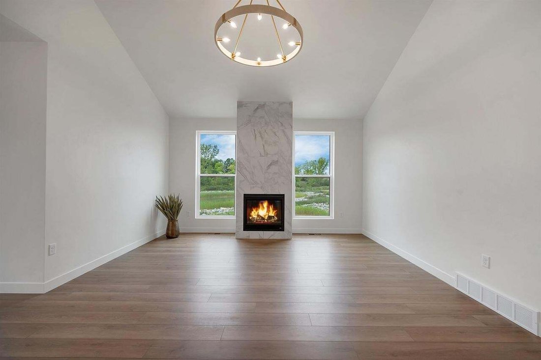 Condo in Green Bay, Wisconsin, United States 4 - 18933740