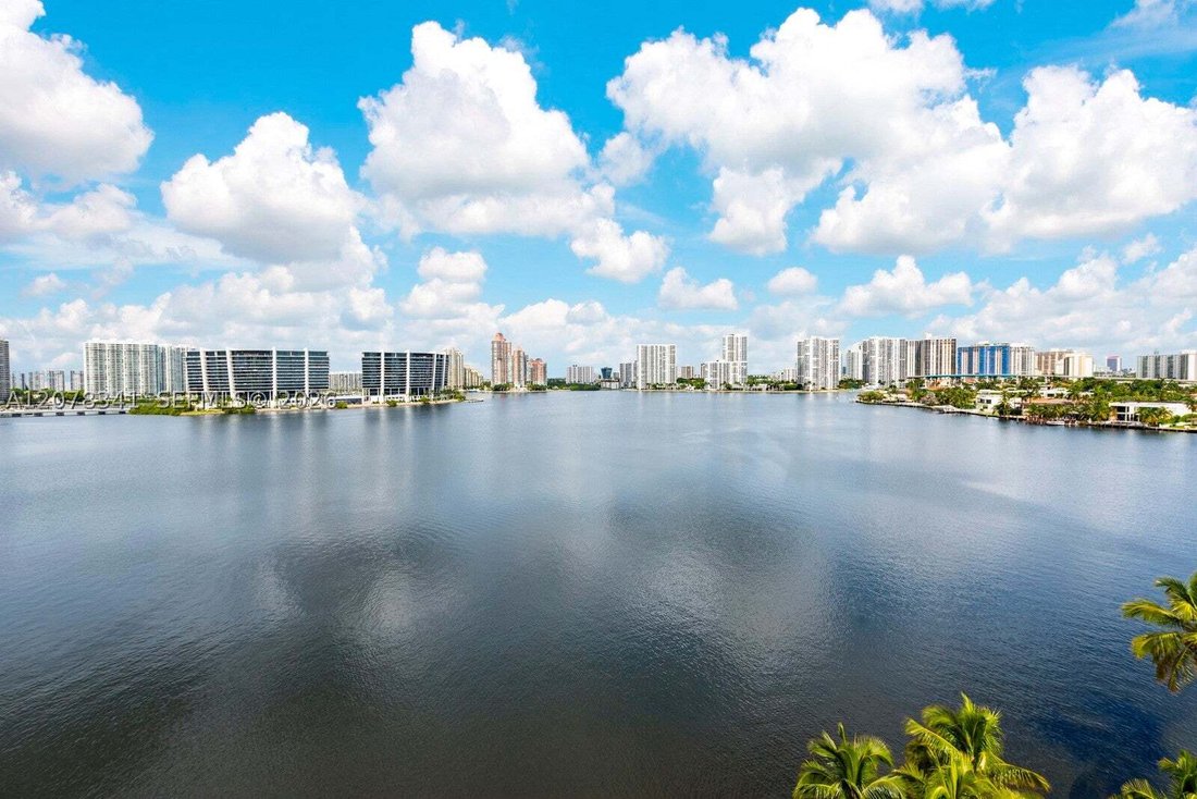 Condo in Golden Beach, Florida, United States 1 - 18934322