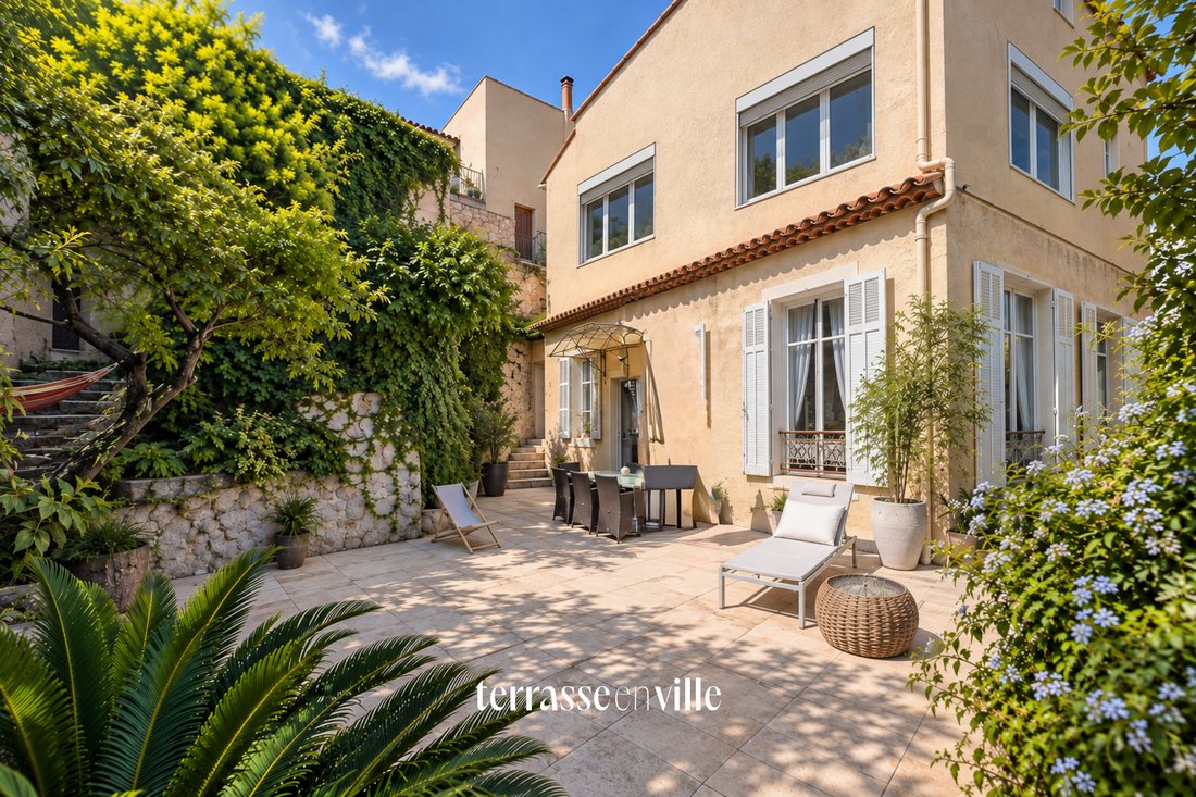 Apartment in Endoume, 7e Arrondissement, Marseille 4 - 18935266