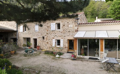 House in Saint-Georges-les-Bains, Auvergne-Rhône-Alpes, France 1