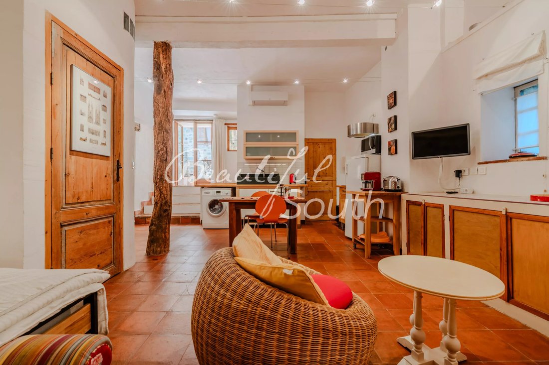 Vives, Occitania, France 3 - 18931898