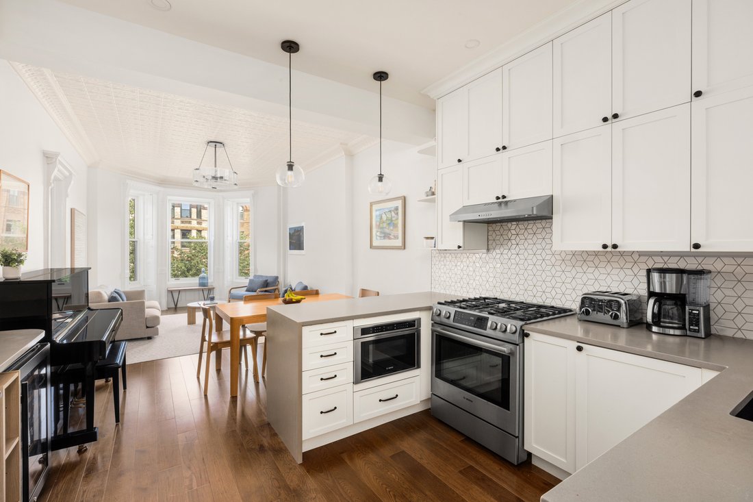 Condo in New York, New York, United States 3 - 18934788