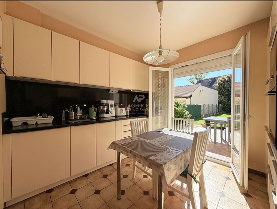 House in Basses Roches, Conflans-Sainte-Honorine, France 5 - 18935418