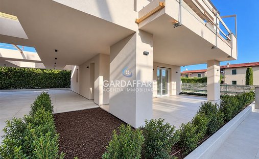 Penthouse in San Benedetto di Lugana, Peschiera del Garda, Veneto 1