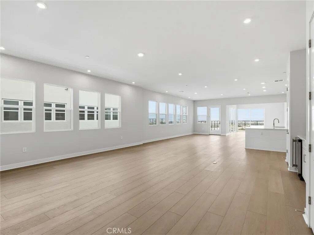 Condo in Montebello, California, United States 1 - 18934613