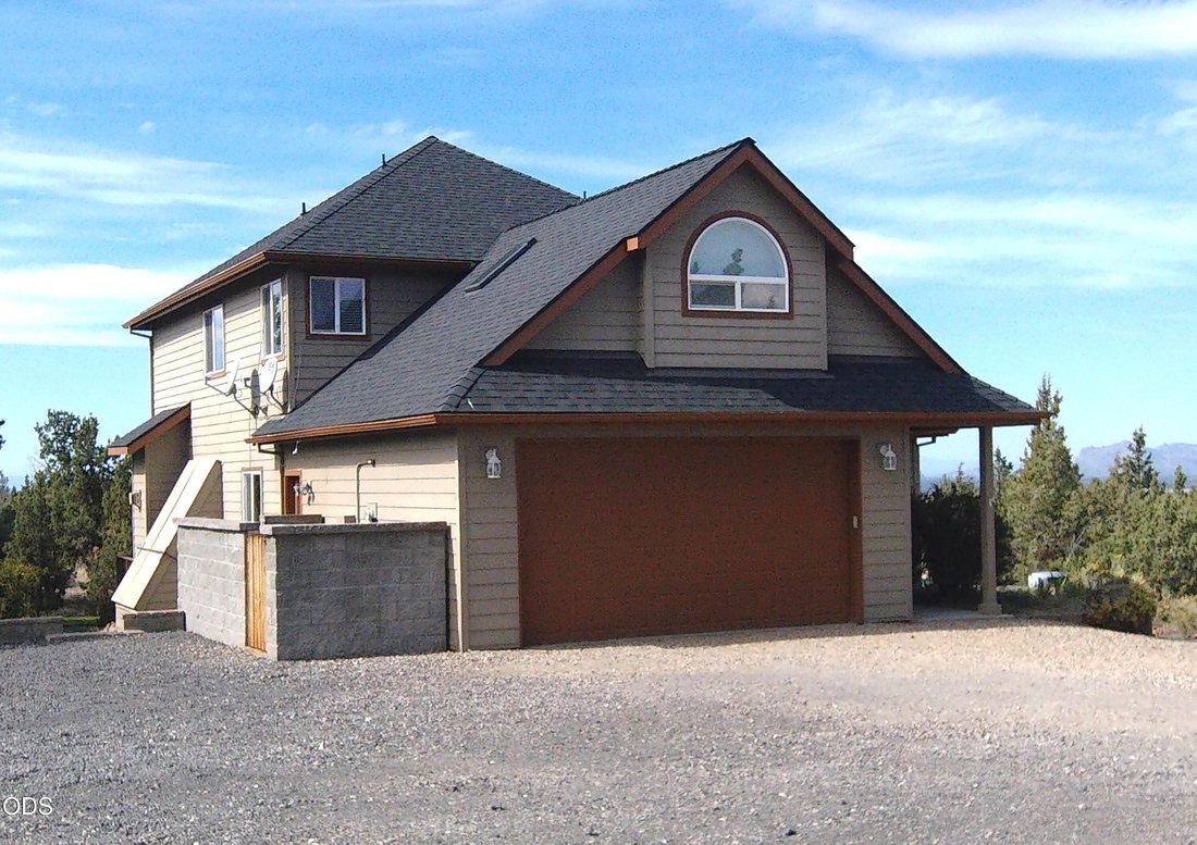 House in Powell Butte, OR, United States 1 - 17999139