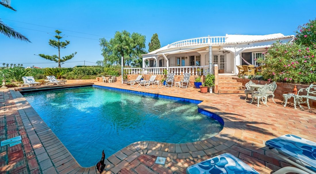 Villa in Praia da Luz, Algarve, Portugal 3 - 18931931