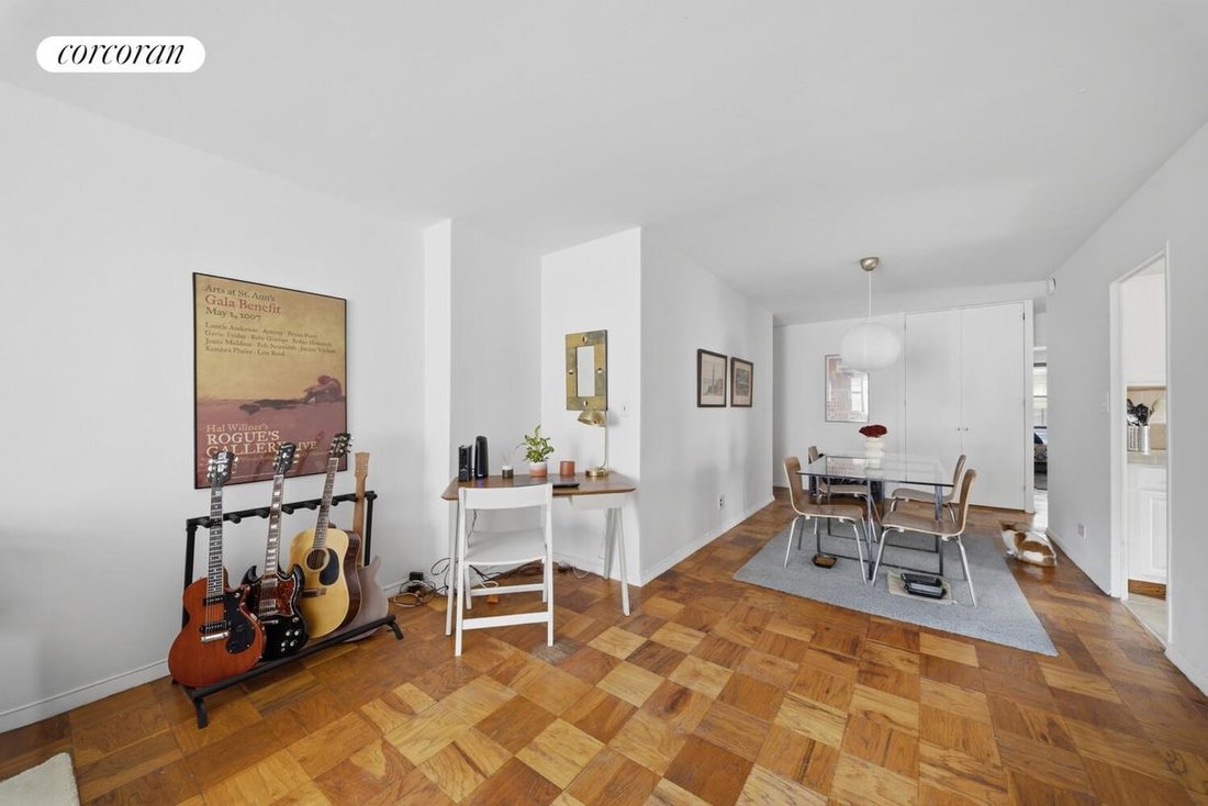 Co Op in New York, New York, United States 3 - 18933259
