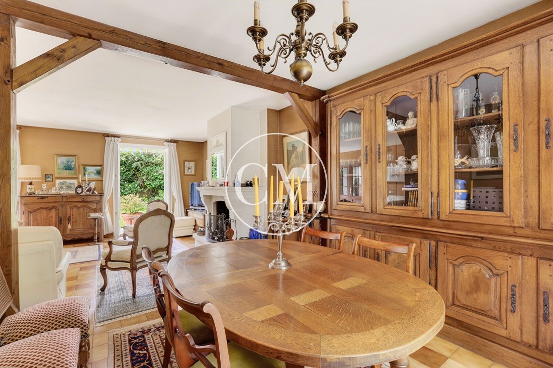 Villa in Sud, Plaisir, France 4 - 18027834