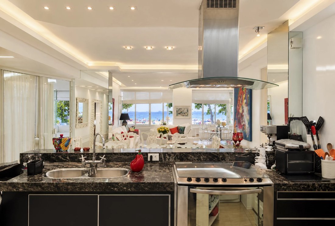 Apartment in Rio de Janeiro, State of Rio de Janeiro, Brazil 4 - 10449586