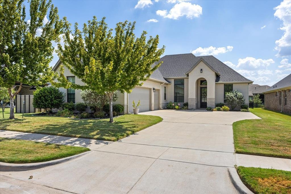 House in Granbury, Texas, United States 3 - 18934737