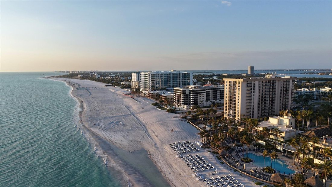Condo in Sarasota, Florida, United States 2 - 18934351