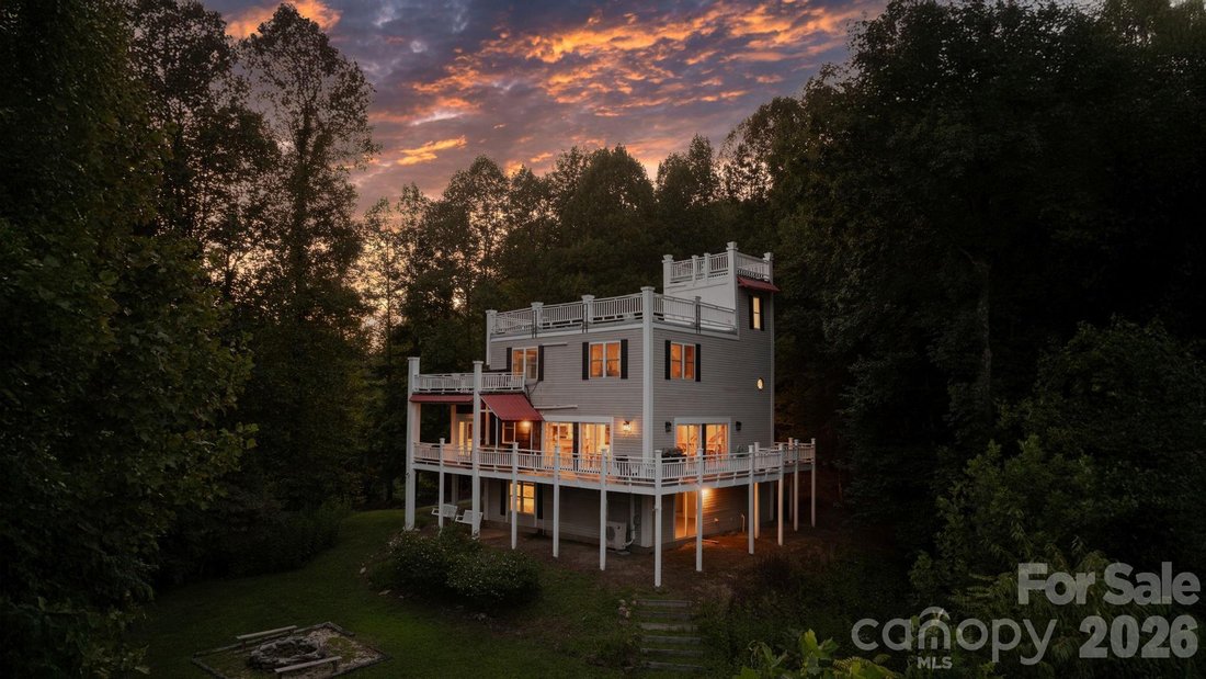 House in Lenoir, North Carolina, United States 1 - 18934402